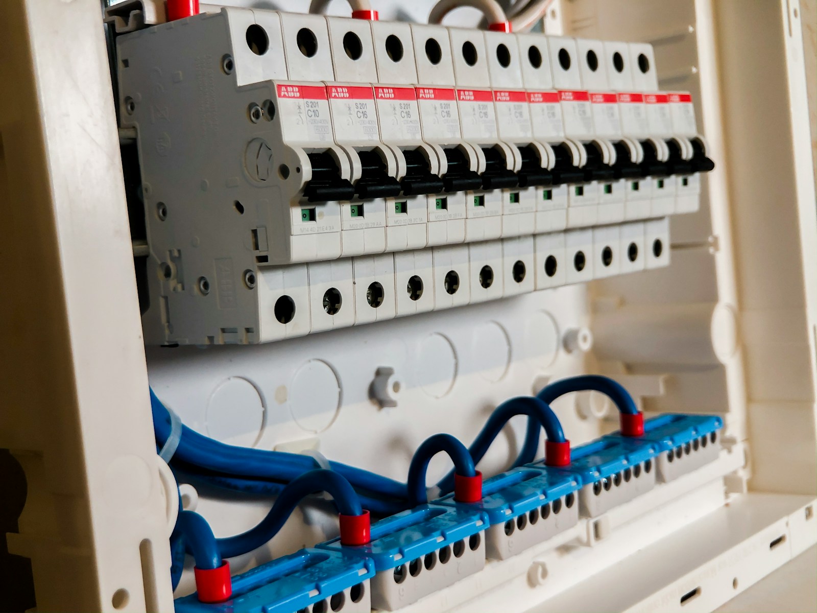 LV distribution board assembly with ACB and MCCB devices